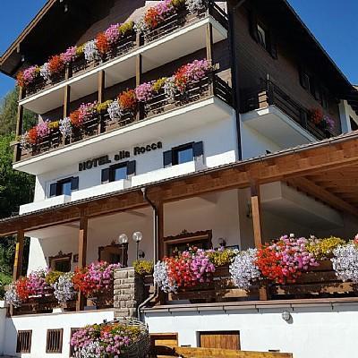 Hotel Alla Rocca Varena Exterior foto